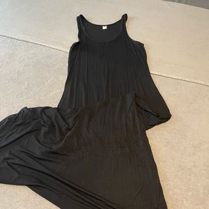 Tank top long little black dress.